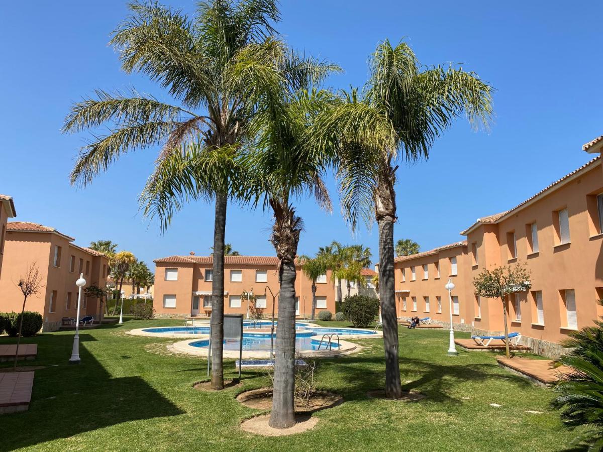 Apartment Sevilla III Golf ,Big Pool And Seaside أوليفا المظهر الخارجي الصورة