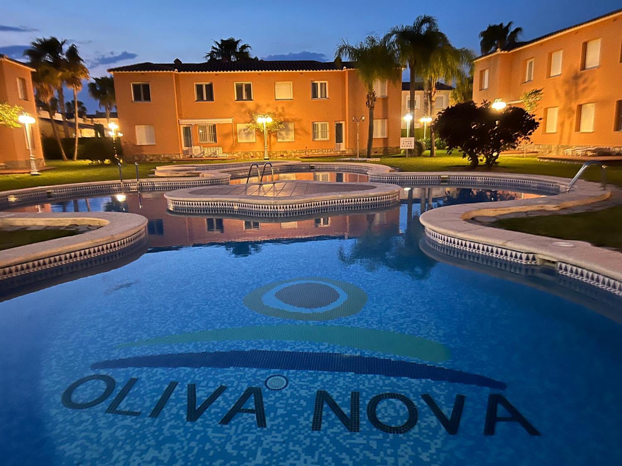 Apartment Sevilla III Golf ,Big Pool And Seaside أوليفا المظهر الخارجي الصورة